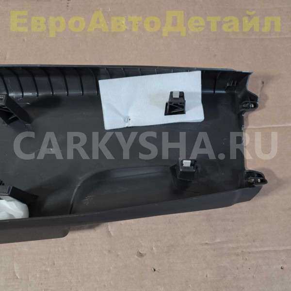 Обшивка средней стойки VW Touareg 3 (CR7) 2018+ Volkswagen Touareg оригинальный номер 760867292C