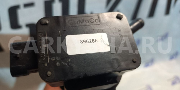 Датчик уровня охлаждающей жидкости Ford Kuga 2 Ford Kuga оригинальный номер GV61-8C045-CB