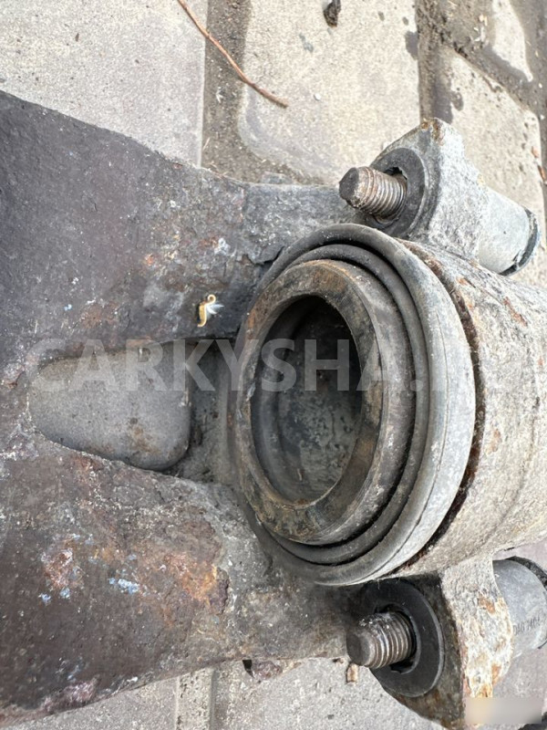 Суппорт передний правый Volkswagen Golf plus Skoda Octavia оригинальный номер 1K0615124D