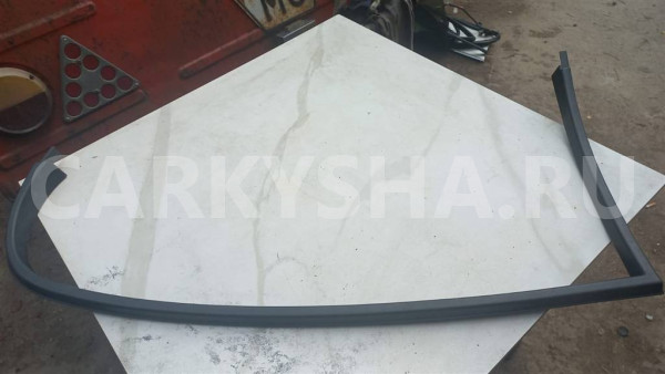 Направляющая стекла задней правой двери Lexus GS 300/400/430 (1998-2004) Lexus GS 