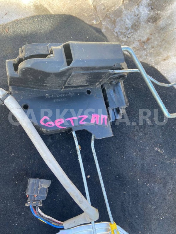 Замок двери передней правой Hyundai Getz I рестайлинг (2005—2011) Hyundai Getz оригинальный номер 813201C001