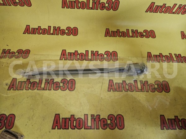 Тяга рулевая Mitsubishi Carisma 