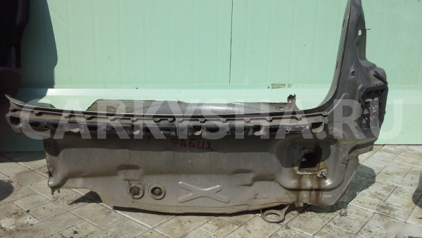 Панель задняя Шкода Фабия Skoda Fabia Skoda Fabia оригинальный номер 5J6813301