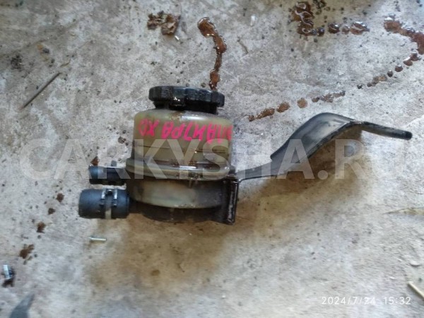 Бачок ГУР Hyundai Elantra III (2000—2003) Hyundai Elantra оригинальный номер 571502D000