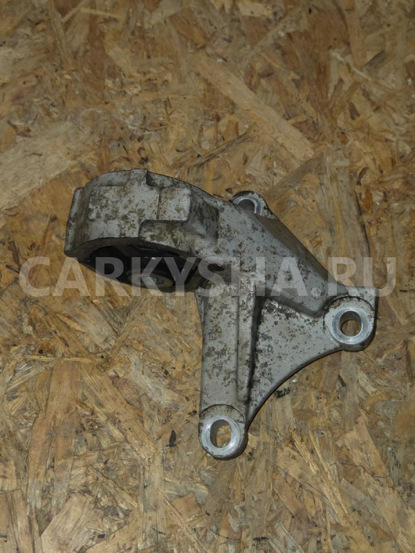 Кронштейн передней подушки двигателя Honda Elysion Honda Elysion оригинальный номер 50840-SJK-000