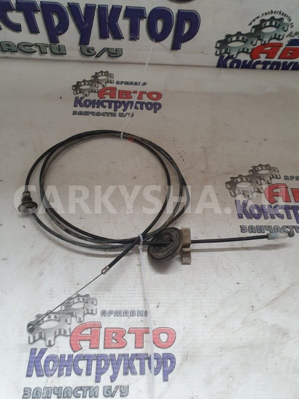 тросик открывания капота Toyota Prius 