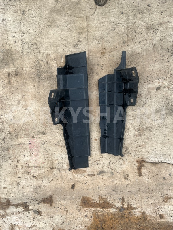 Дефлектор радиатора Honda Civic 8 2006-2011 4D Honda Civic 