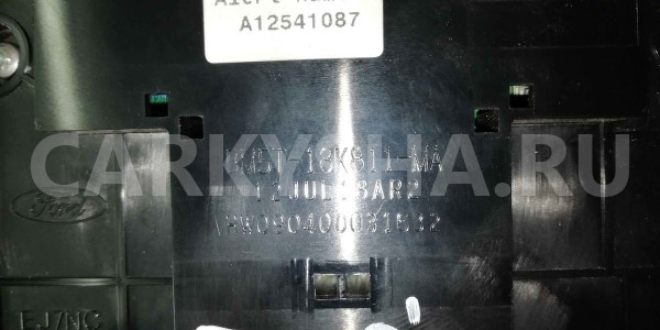 Блок управления магнитолой Ford Focus 3 2012 Ford Focus оригинальный номер BM5T18K811MA