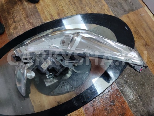 Фара галоген Peugeot 3008 2010-2017 9685472680, правая Peugeot 3008 