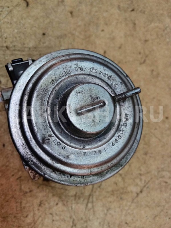 Название детали Клапан ЕГР Модель BMW X3 E83 рест BMW X3 оригинальный номер 11718479608