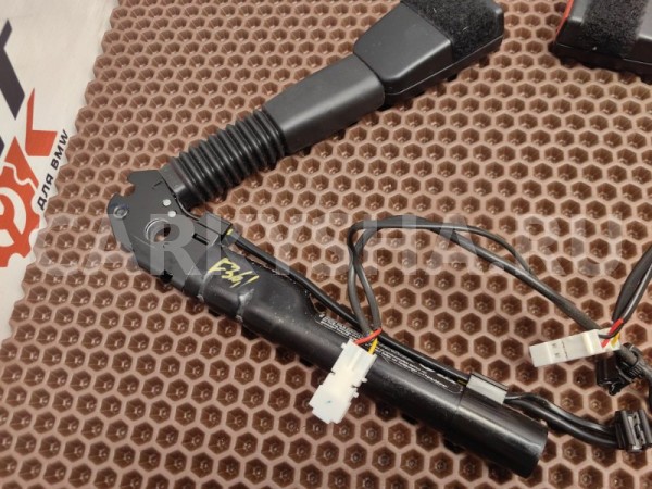 Пиропатроны сидений BMW 4er 