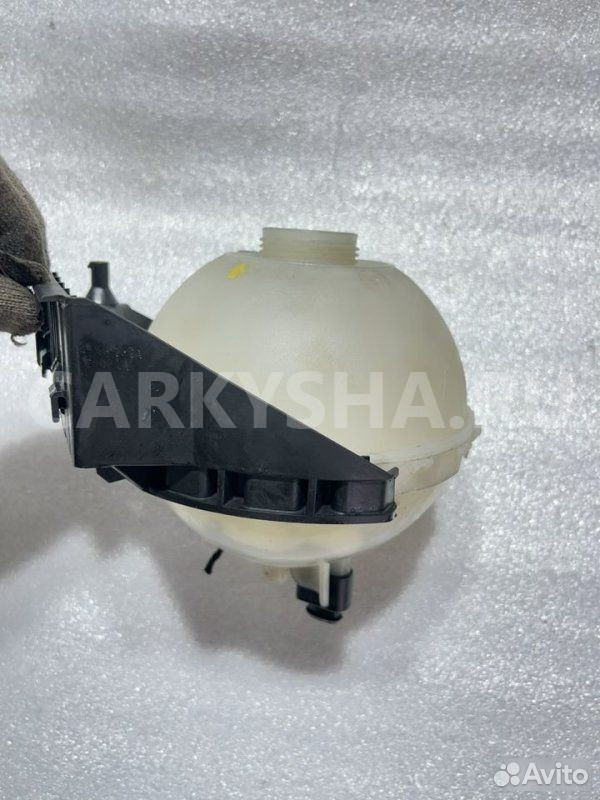 Расширительный бачок BMW 3 F30 N20B20 2012 BMW 3er оригинальный номер 17 13 7 642 158