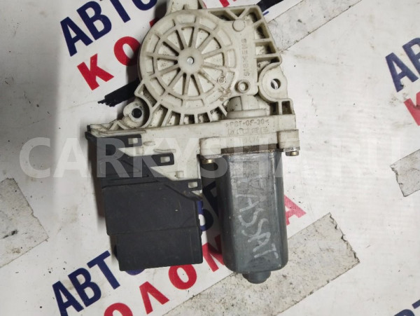 Мотор стеклоподъемника Volkswagen Golf 4 1J4959812 Volkswagen Golf оригинальный номер 1j4959812c