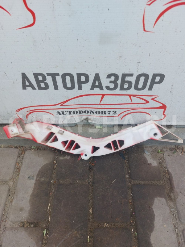 Кронштейн заднего бампера левая Mazda 3 BK Mazda 2 оригинальный номер BN8V502J1C