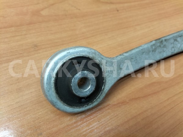 Рычаг подвески верхний передний правый Volkswagen Volkswagen Passat 