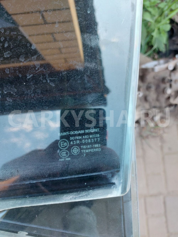 Стекло двери заднее левое Mazda 3 BK Mazda 2 оригинальный номер BN8V73511B