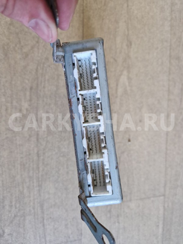 Блок efi Mazda MPV 