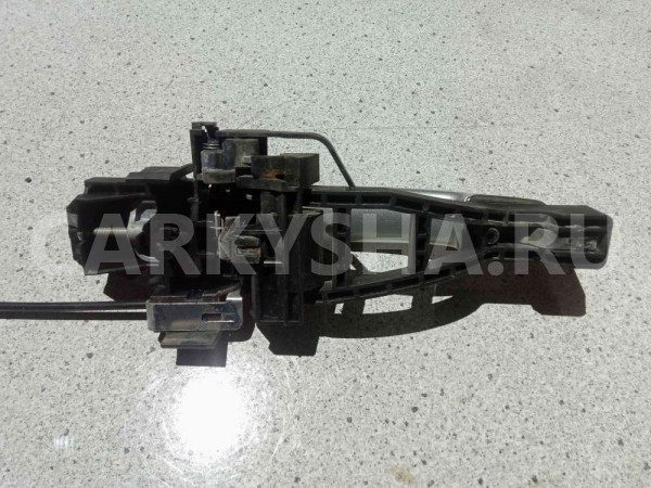 Ручка двери наружная Ford Focus III (2011—2015) Ford Focus оригинальный номер 1738727