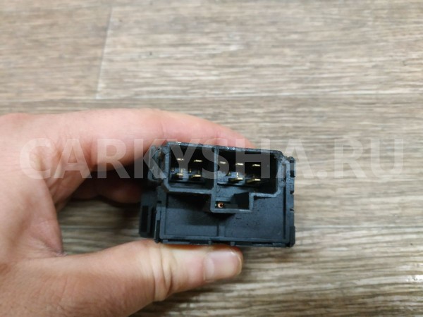 Кнопка регулировки зеркал Nissan Presea 