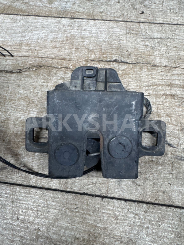 Замок капота Land Rover левый, с датчиком Land Rover Discovery оригинальный номер 5h2216700cb