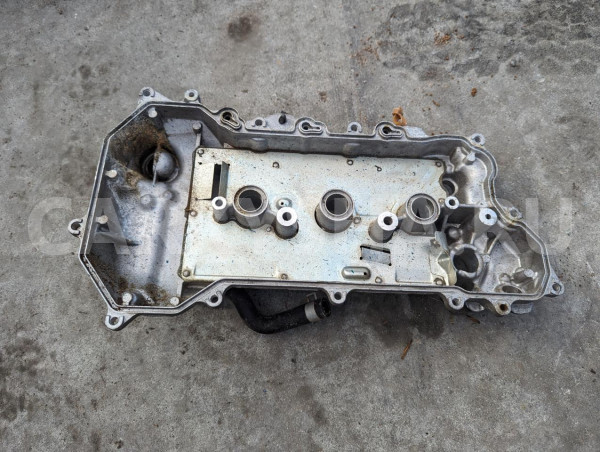 Клапанная крышка Nissan Note оригинальный номер 132643HD0A