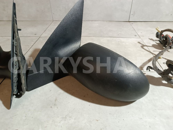 Зеркала боковые к-кт Ford Focus оригинальный номер 1347095