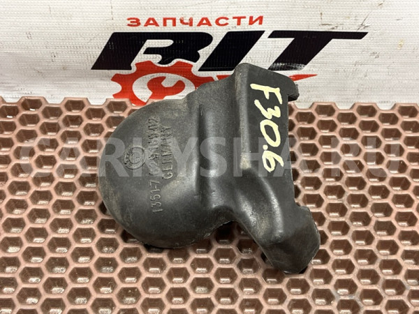 Звукоизоляционный кожух ТНВД BMW 3er оригинальный номер 13 51 7 629 169, 13 51 7 629 169, 13517629169, 7629169