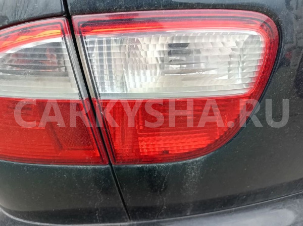 Фонарь задний SEAT Leon I (1999—2006) SEAT Leon оригинальный номер 1M694510701C