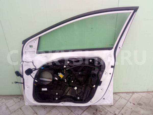 Дверь передняя Хундай Ай 40 Hyundai i40 Hyundai i40 оригинальный номер 760033Z000