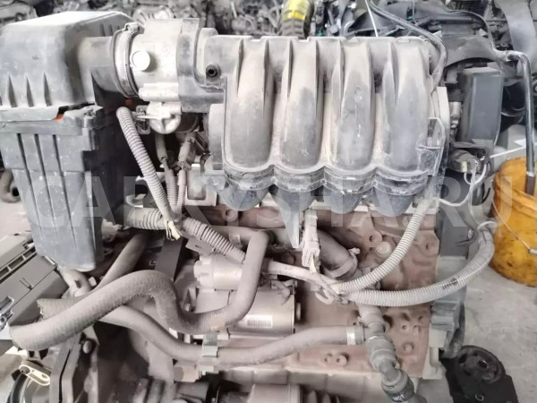 Двигатель Citroen C4 оригинальный номер 1610562480