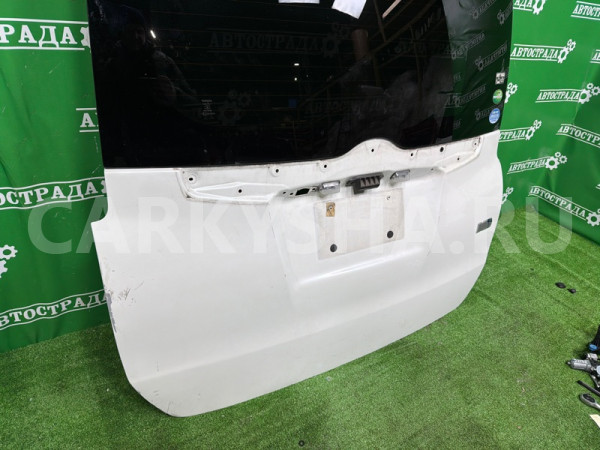 Крышка багажника Toyota NOAH VOXY ESQUIRE 2014-2017 7680128480 Toyota Noah 