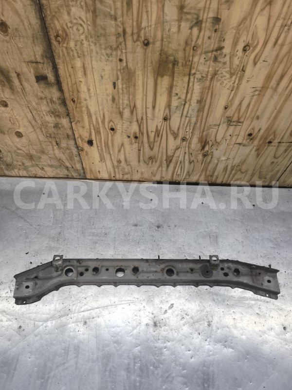 Рамка радиатора Nissan Bluebird Sylphy 