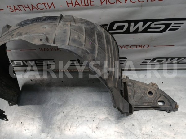 Подкрылок Nissan Teana 