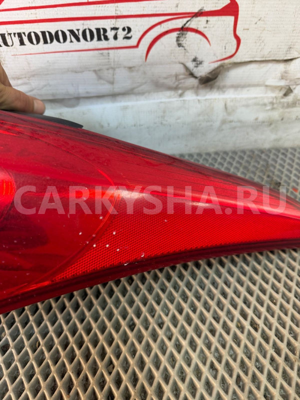 Фонарь задний правый Hyundai Elantra 5 MD Hyundai Elantra оригинальный номер 924023X010