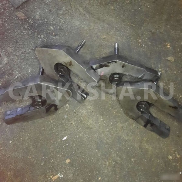 Кронштейн форсунки Nissan Navara (Frontier) 