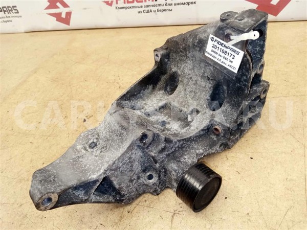 Название детали Кронштейн компрессора Модель BMW X1 E84 BMW X1 оригинальный номер 11167802639