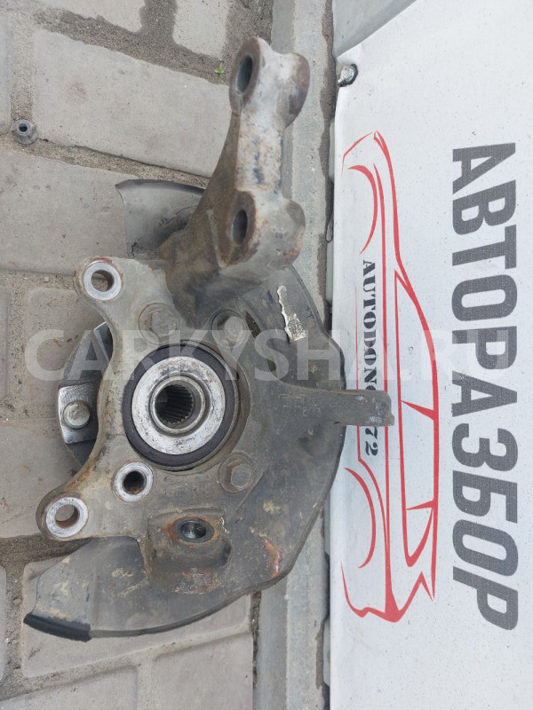 Кулак поворотный передний прав Toyota Avensis T270 Toyota Avensis оригинальный номер 4321105090