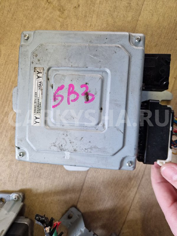 Блок управления рулевой рейкой Honda Freed оригинальный номер 39980SYY023