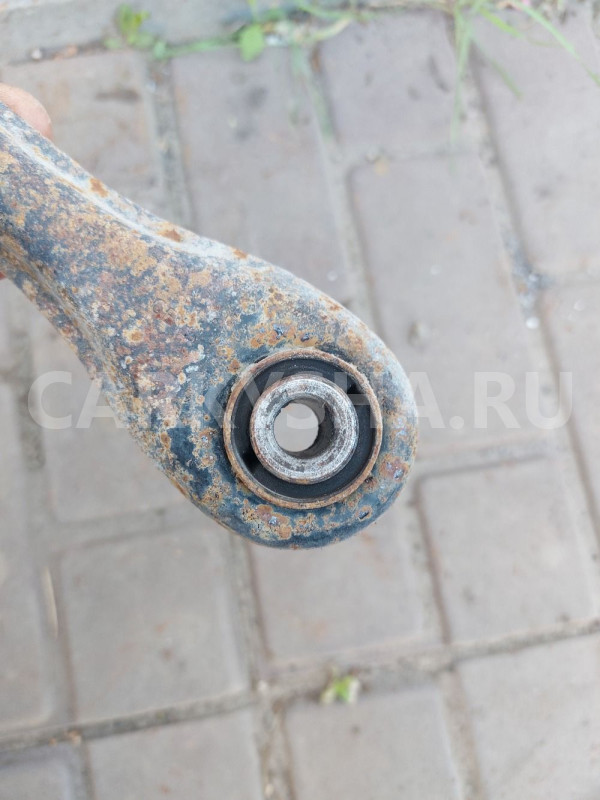 Рычаг задний поперечный Ford Focus 2 Ford Focus оригинальный номер 1061668