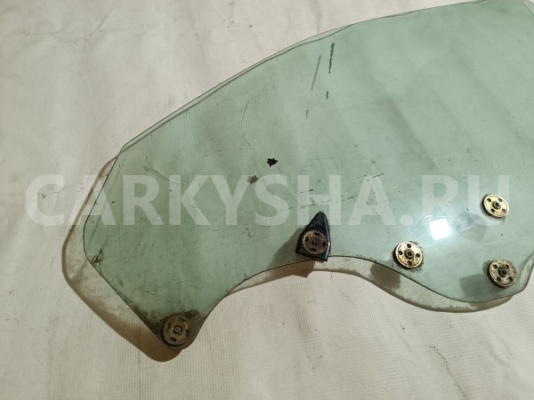 Стекло двери передней левой Mitsubishi Diamante 