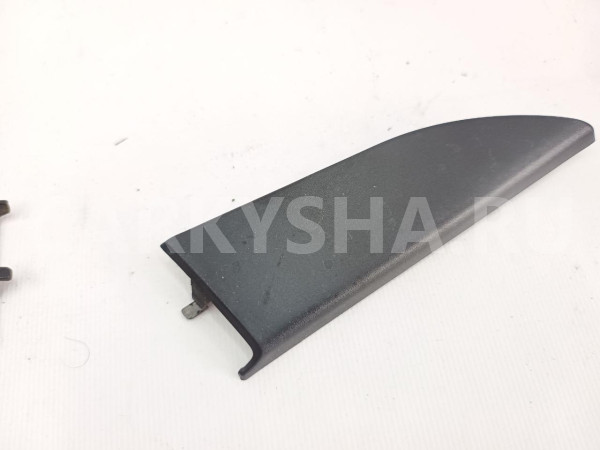 Уголок двери Subaru Tribeca 2007 94251XA00A WX EZ30 Subaru Tribeca 