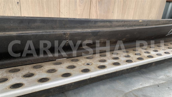 Подножка Mercedes Benz W164 M-Klasse (ML) 2005-2011 Mercedes-Benz M-klasse оригинальный номер A1646901375