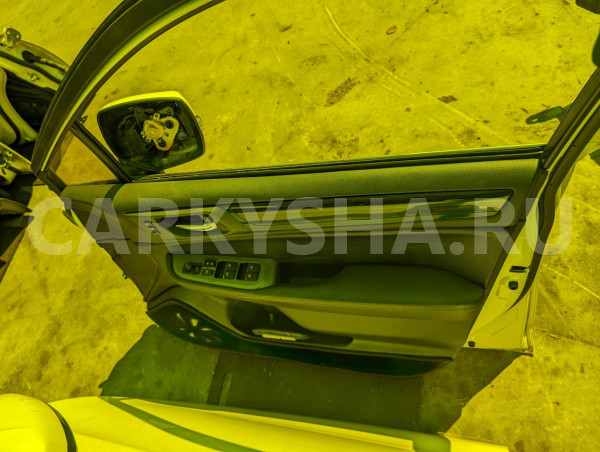 Дверь Subaru Legacy 