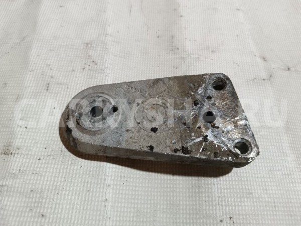 Кронштейн двигателя правый Chevrolet Lacetti 