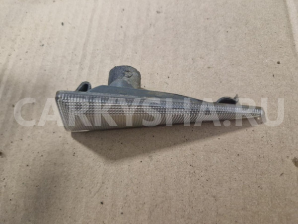 Повторитель в крыло правый Renault Megane 2 Renault 20 оригинальный номер 8200633417