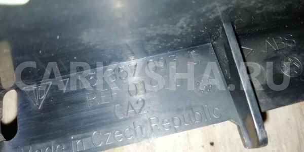 Рамка магнитолы Porsche Cayenne I рестайлинг (2007—2010) Porsche Cayenne оригинальный номер 7L5857093C