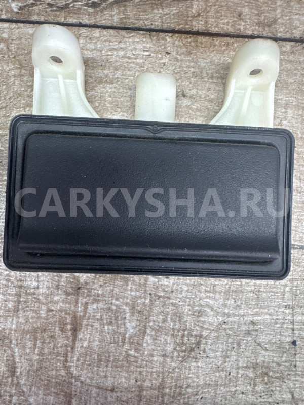 Кнопка открывания багажника Cherokee wk2 Jeep Cherokee оригинальный номер 68160775ab