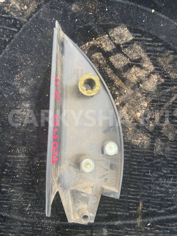 Уголок зеркала декоративный Volkswagen Polo IV (2001—2005) Volkswagen Polo оригинальный номер 6RU837974