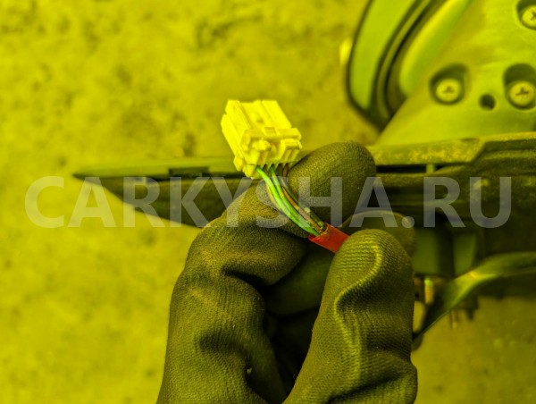 Зеркало Nissan Stagea 