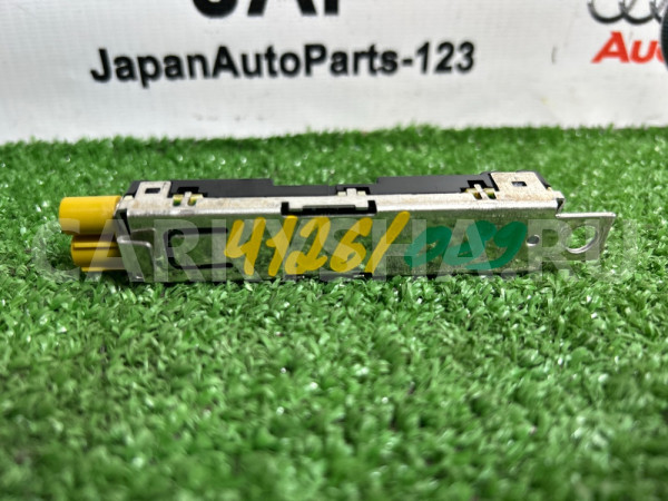 Антенна Audi A7 2011 Audi A7 